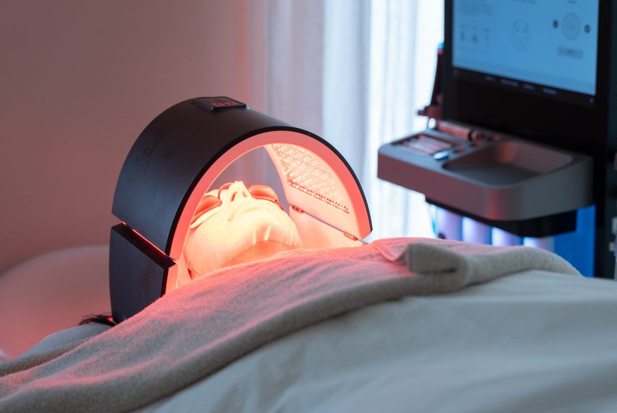LED Light Therapy Dubai | Skin Rejuvenation Treatment