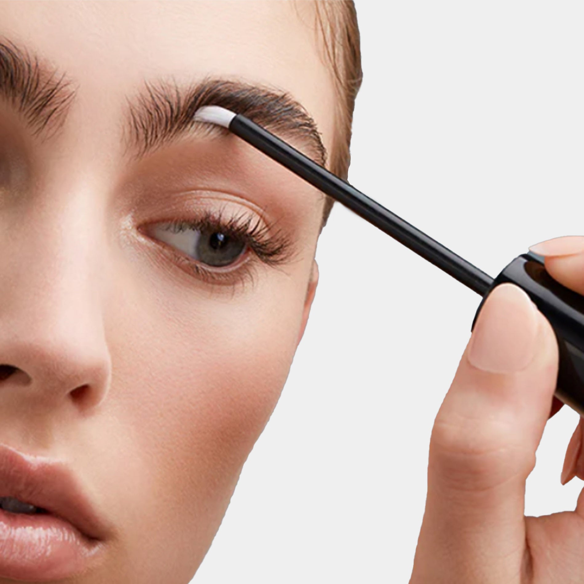 Eyebrow Renewing Serum