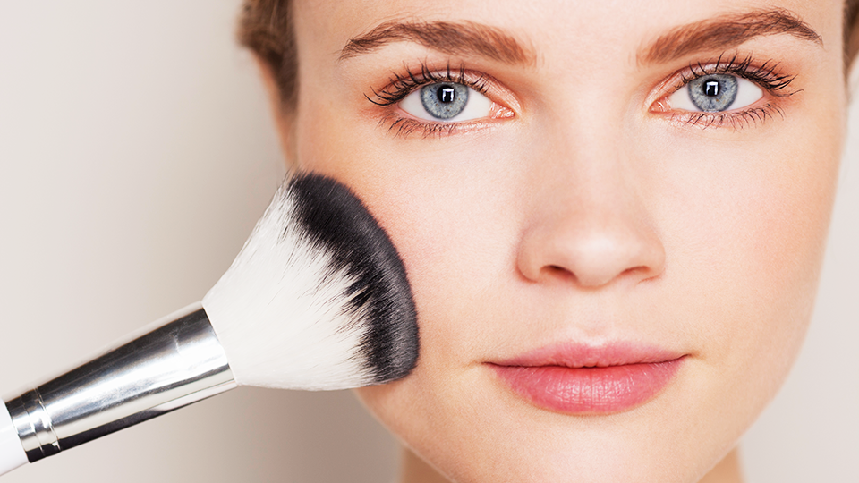 Get Semi Permanent Makeup In Dubai